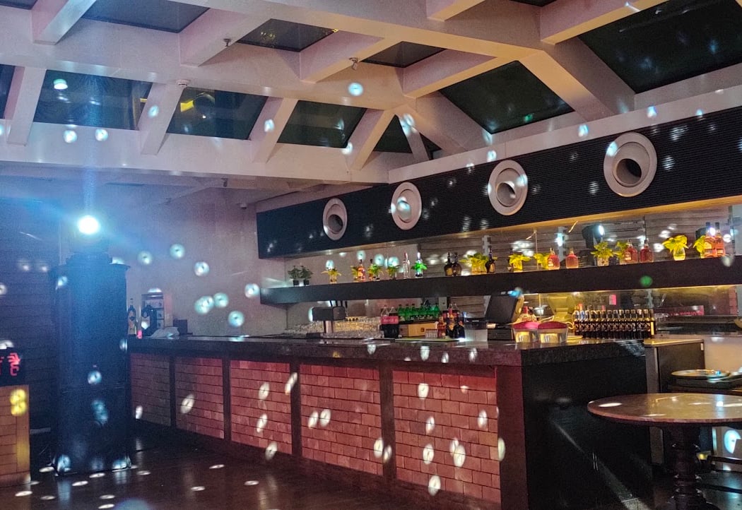 WILSON'S - The Pub 1