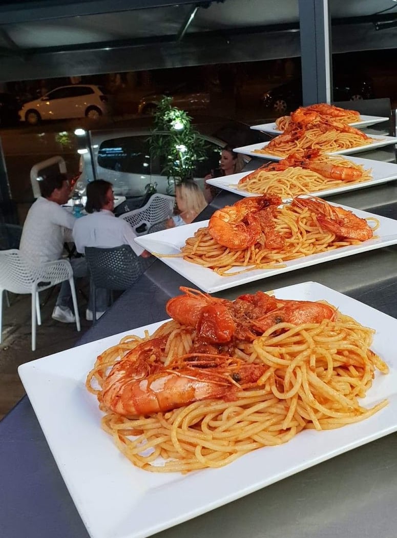 Face à la mer (Restaurant-Pizzeria) 1