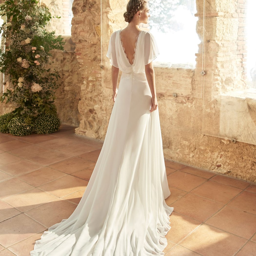 Olghita Pias, Versailles wedding dresses 3