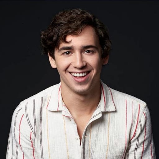 Marcello Hernandez "mesmerizing shows" tour