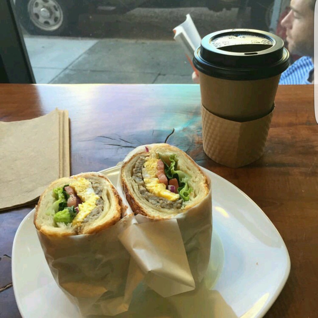 Cafeto Coffee Shop 3