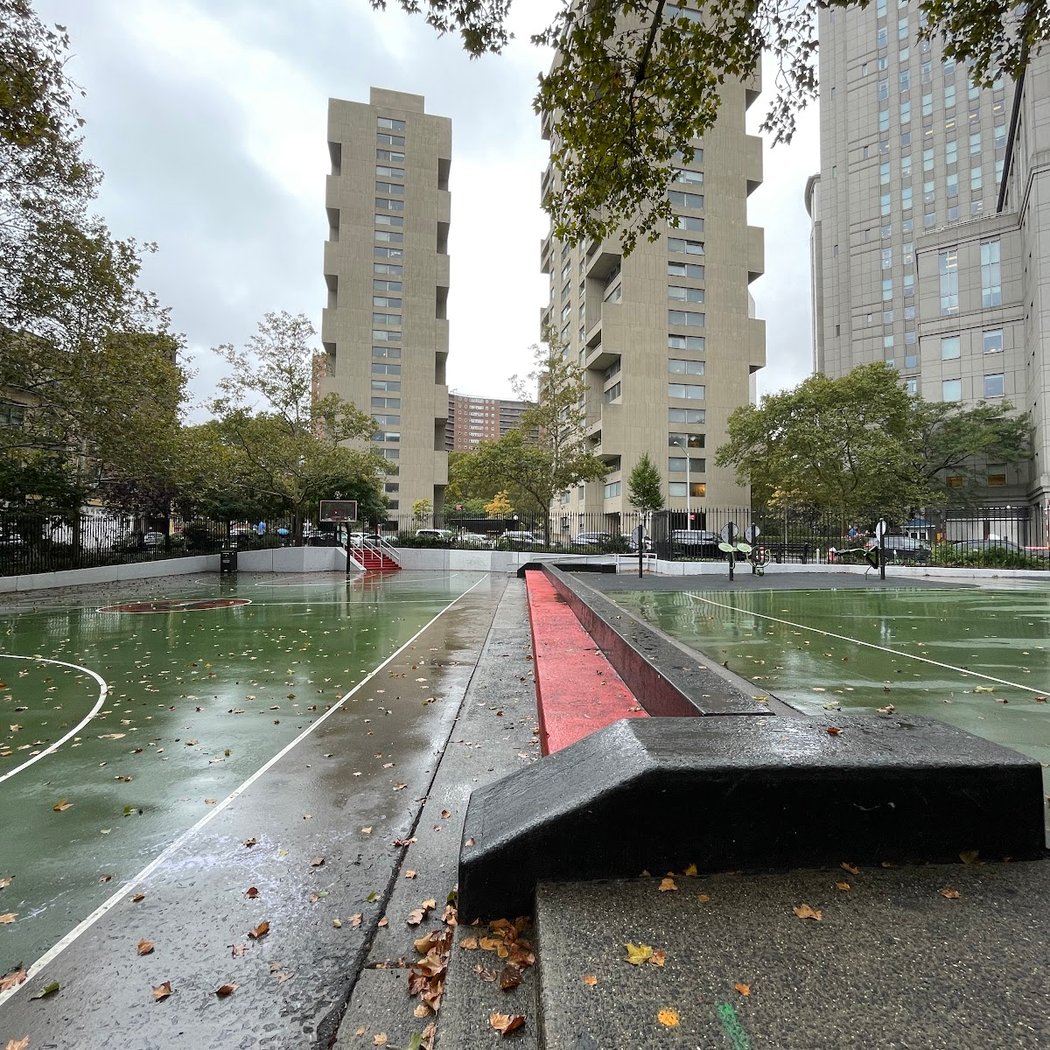 Columbus Park Court 3