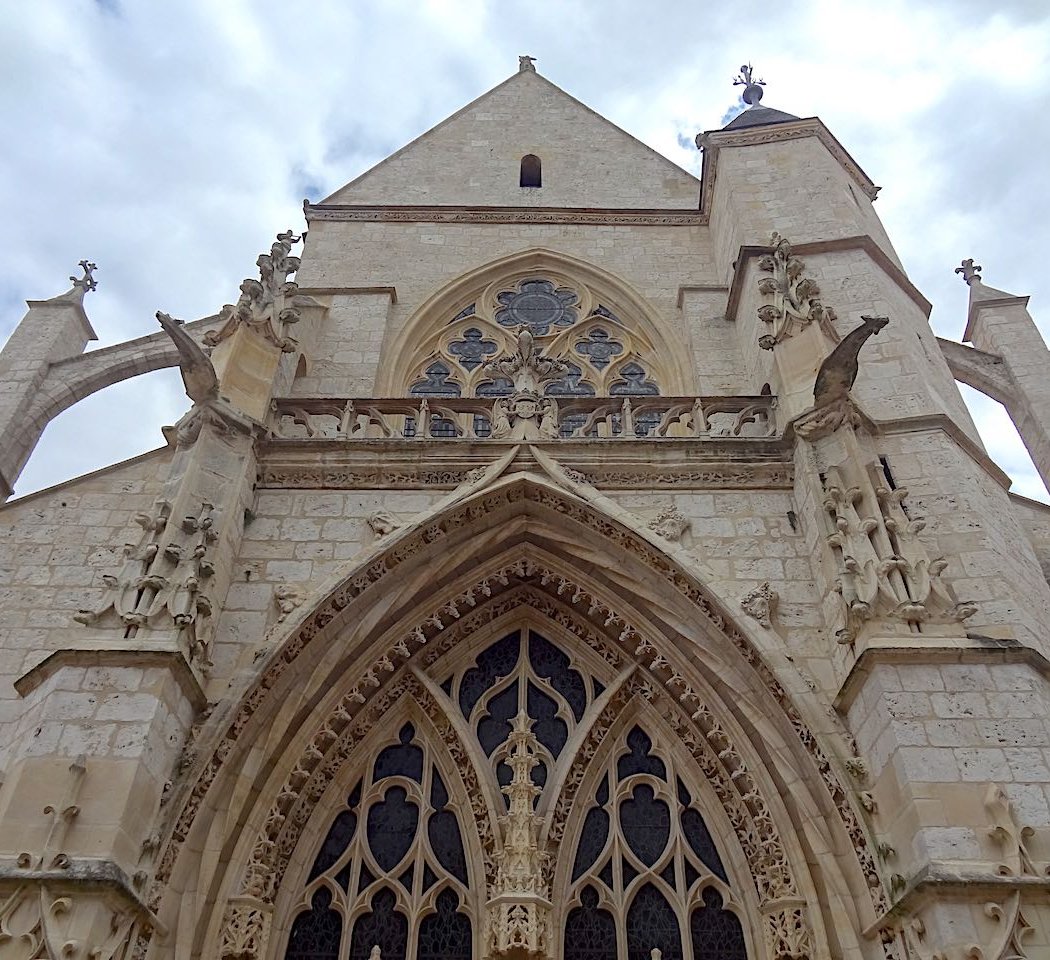 Notre-Dame of the Nativity Catholic Church in Moret-sur-Loing 4
