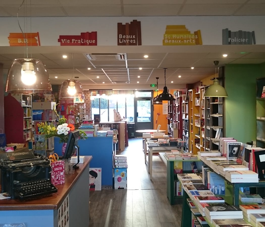 LIBRAIRIE Petites Histoires Entre Amis 1