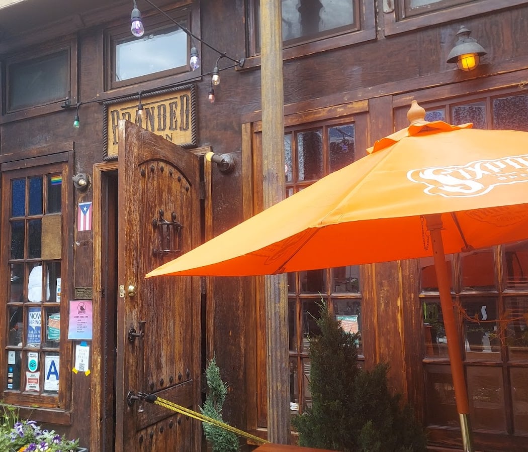 Branded Saloon 4
