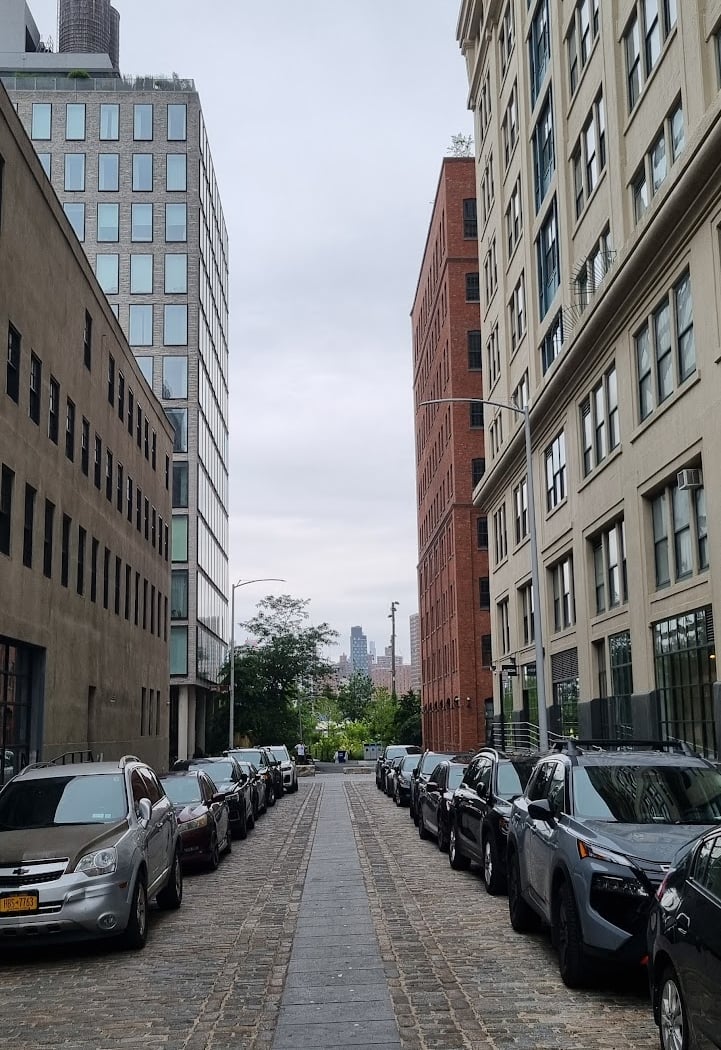 DUMBO Design District 4