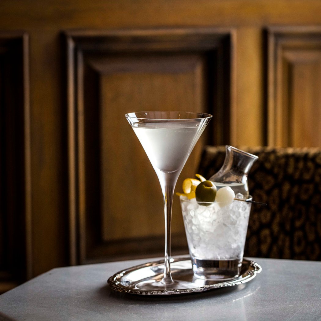 Lobby Bar at The Hotel Chelsea 1