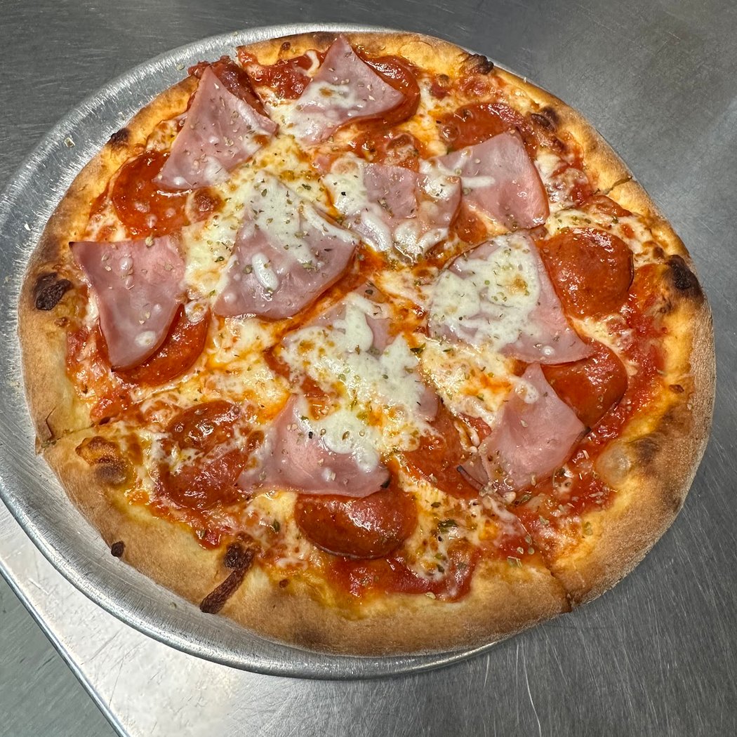 The New Yorker pizza 3