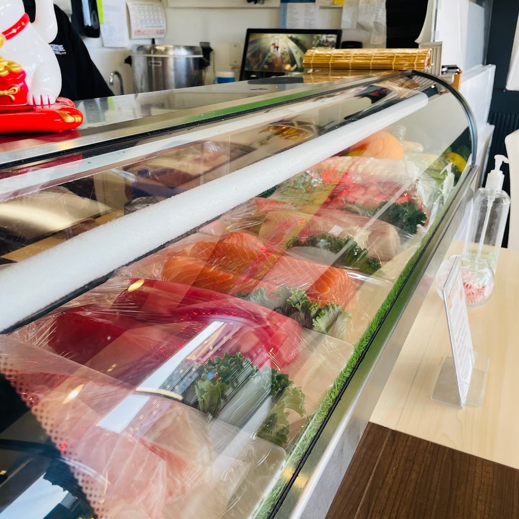 LITTLE THAI & SUSHI 2