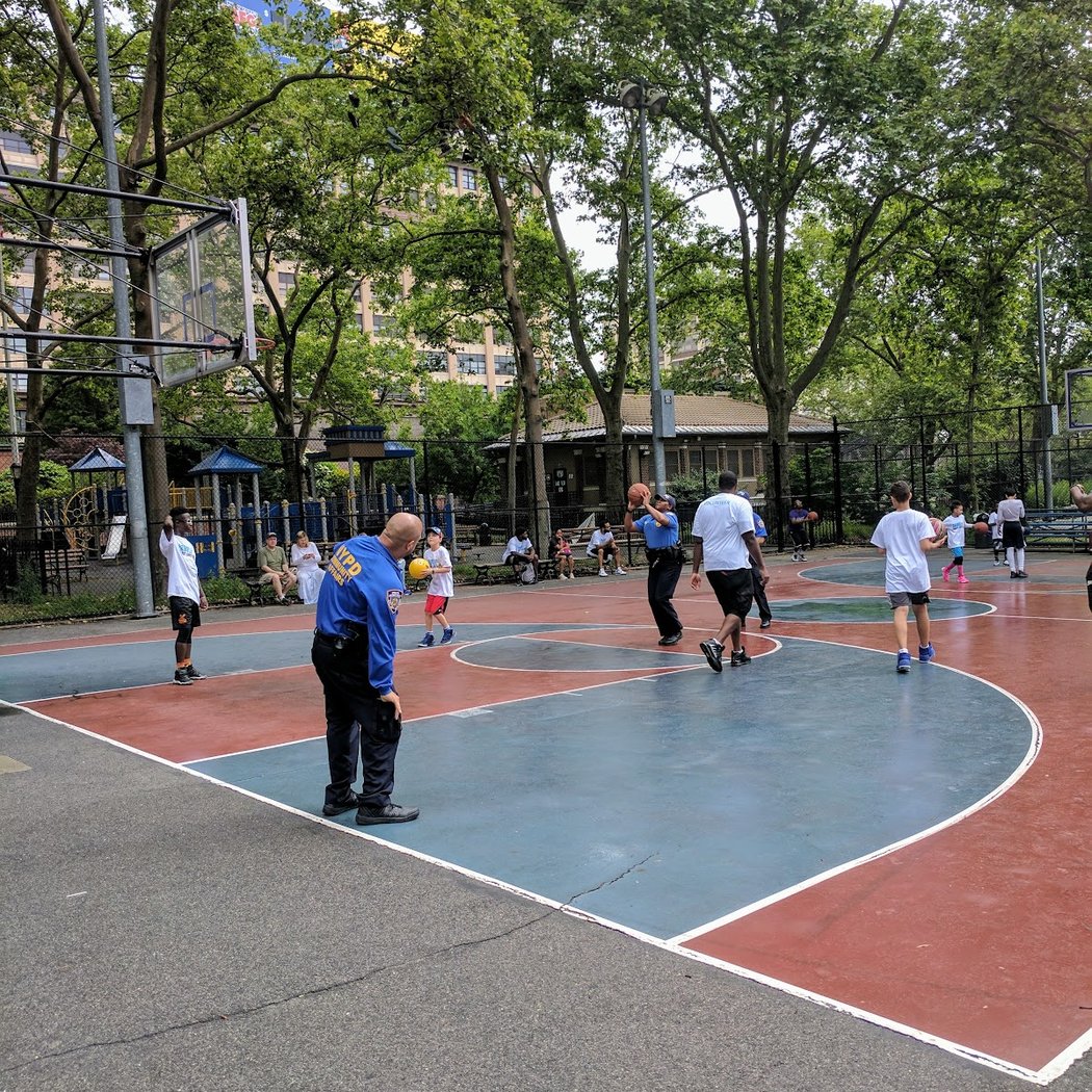 SPYKES BASKETBALL CLINIC 2