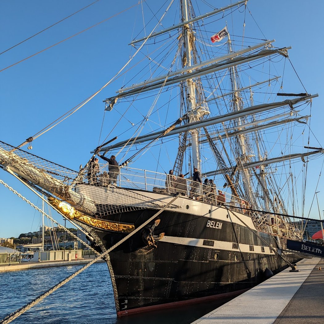 Ponton Belem 3