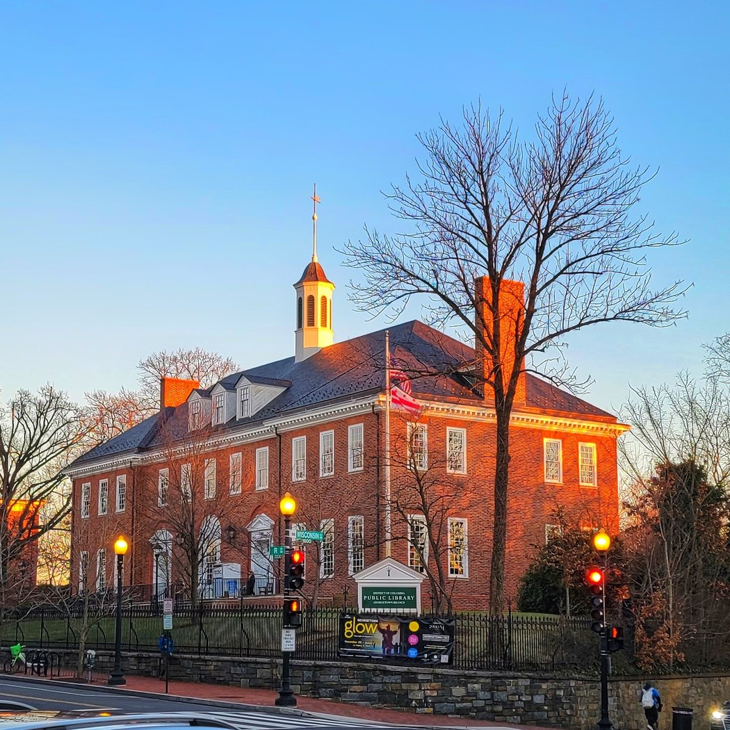 Georgetown Neighborhood Library 1