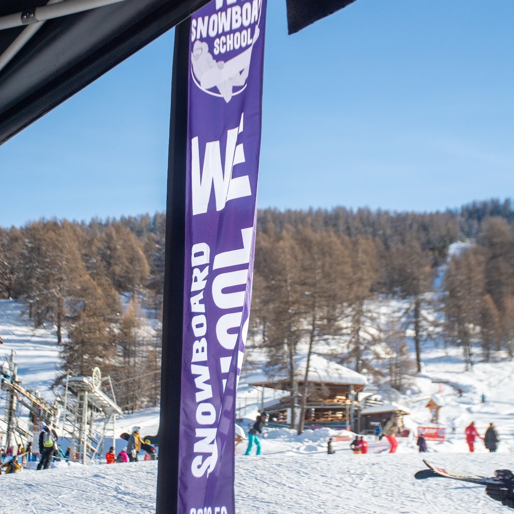 We Snowboard School Risoul 3