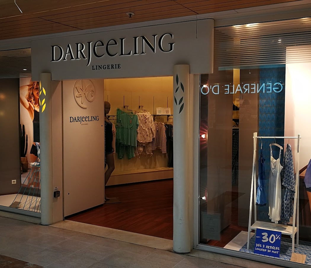 Darjeeling Réze Atout Sud CP 2442 3
