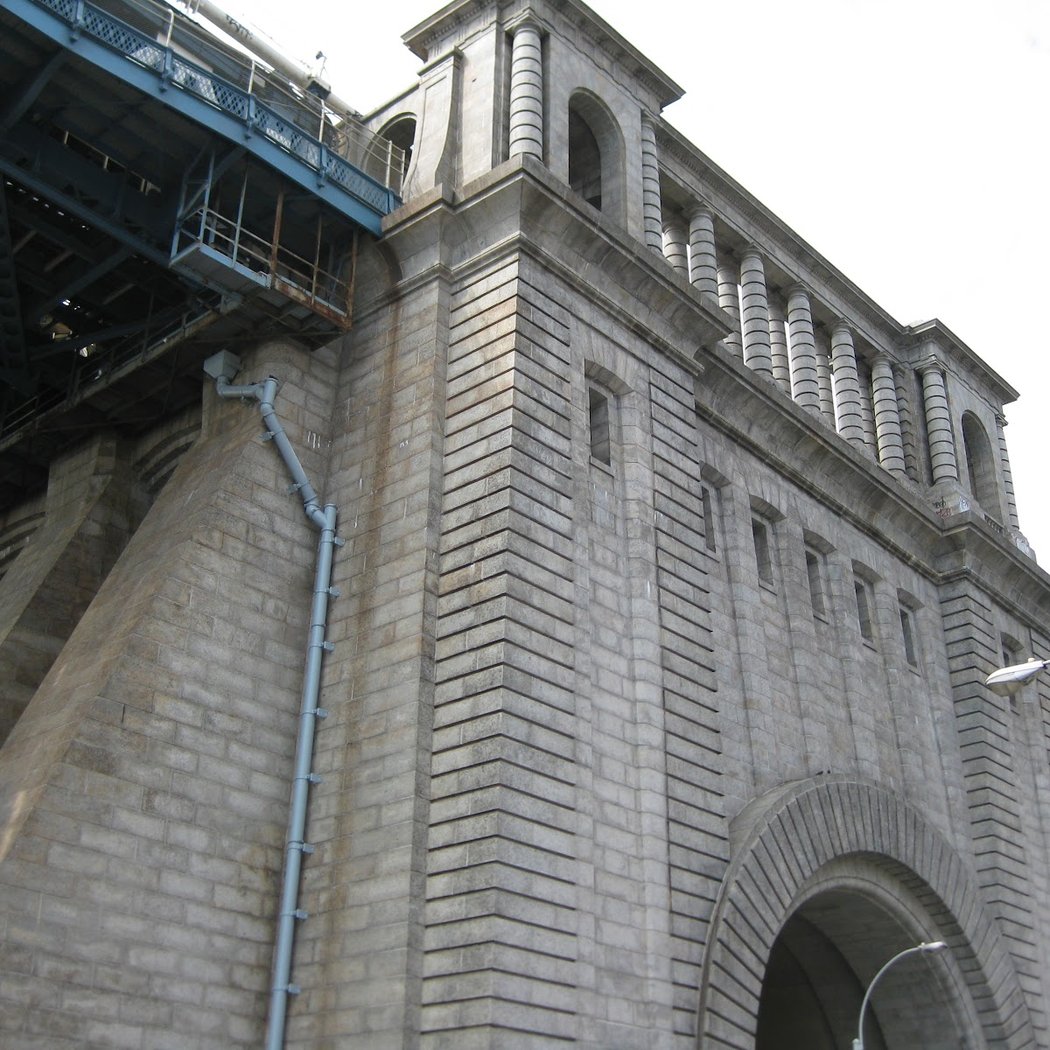 Under the Manhattan Bridge 3