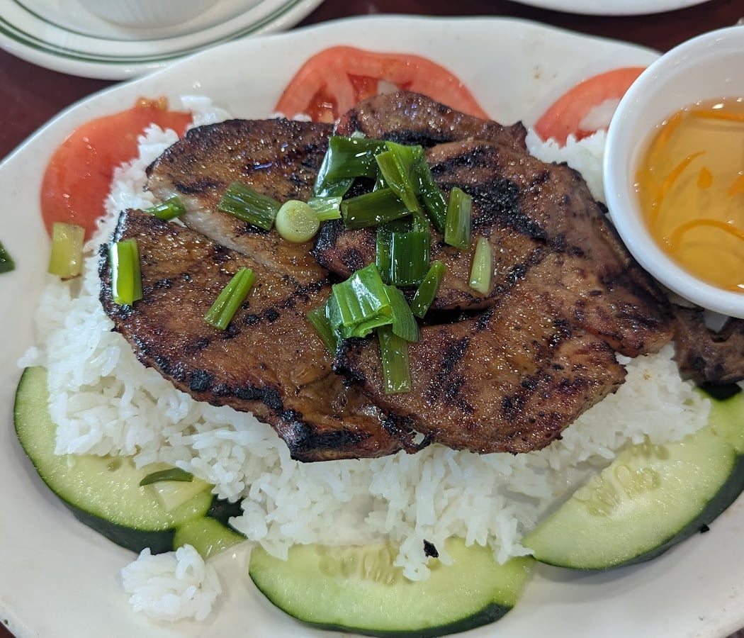 Binh Duong Restaurant 3