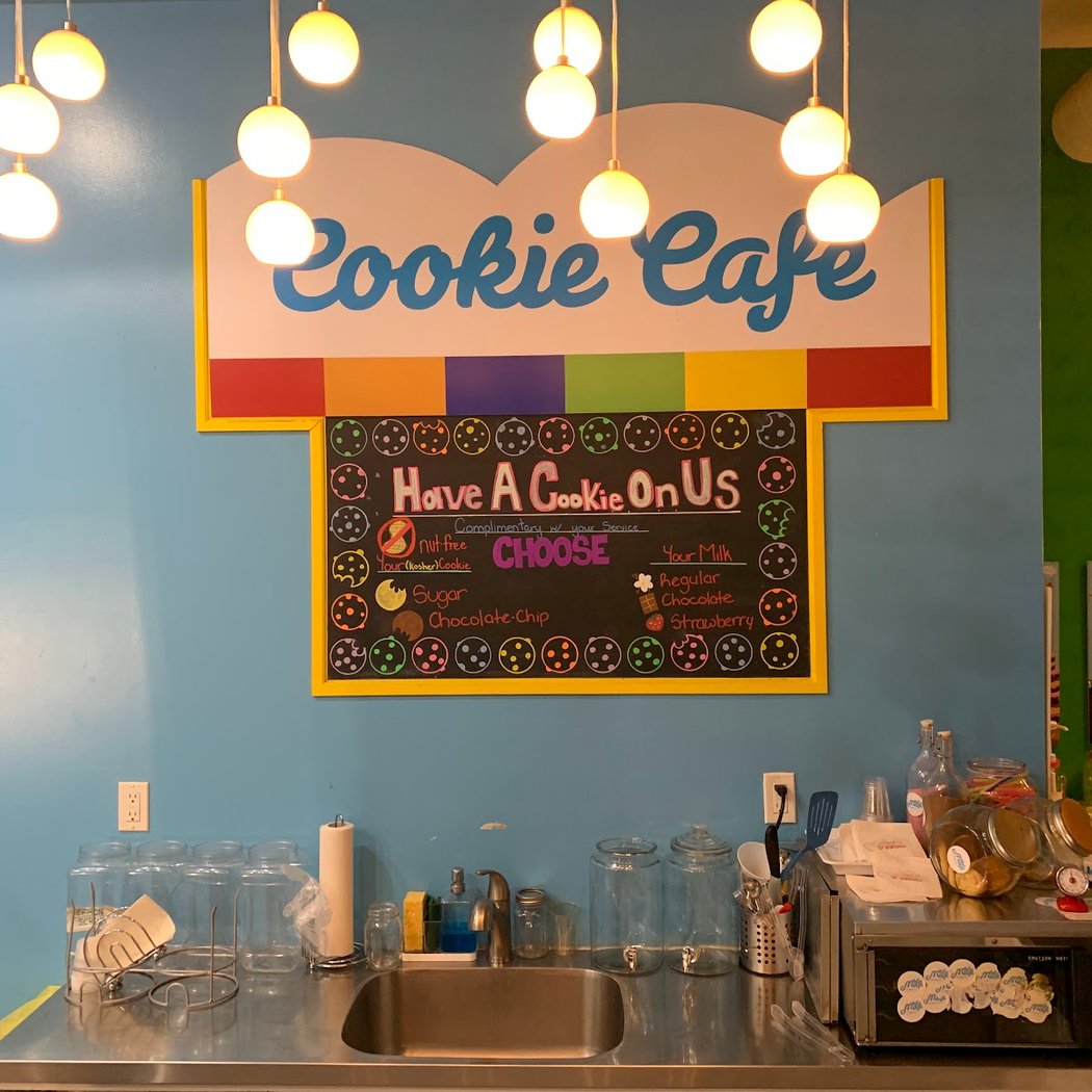 Milk & Cookies Kids Spa and Salon 2