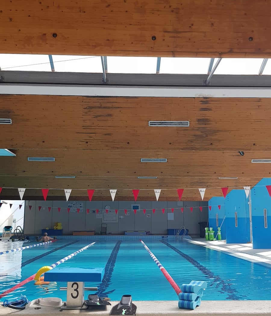 Piscine municipale Pont de Vivaux animations aquatiques et cours de natation 2