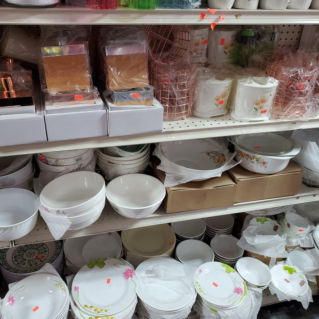 Brooklyn Discount & Gift Shop 2