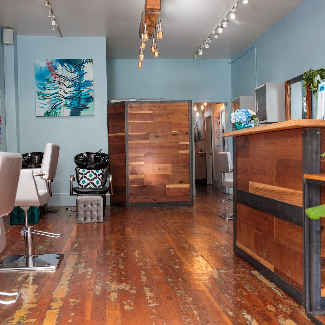 Retreat Skin & Hair Studio 3