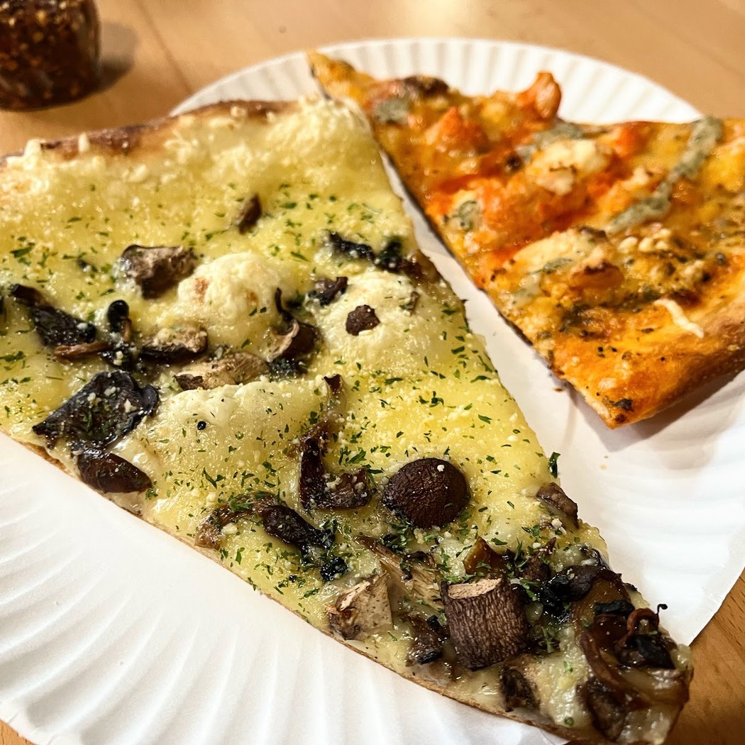 Screamer's Pizzeria 1