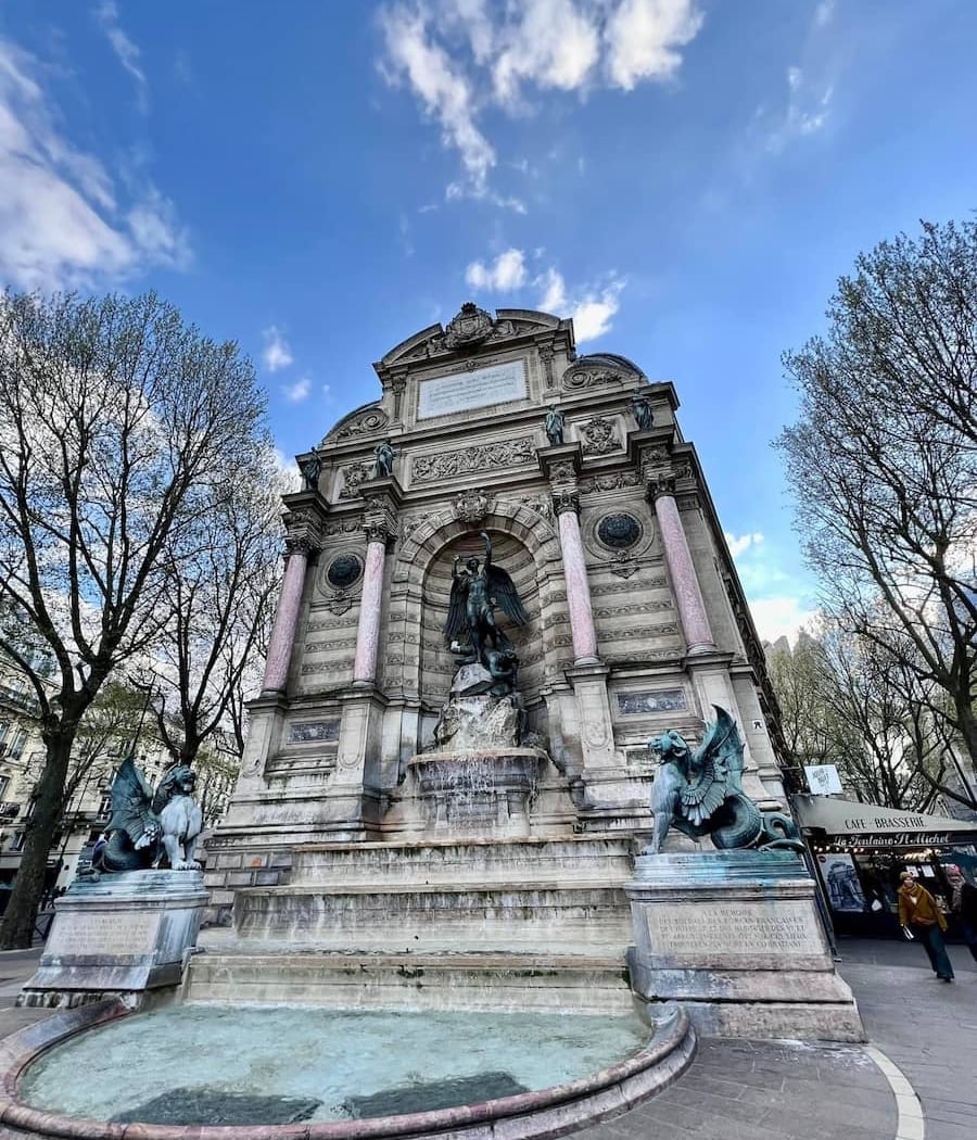 Fontaine Saint-Michel 2