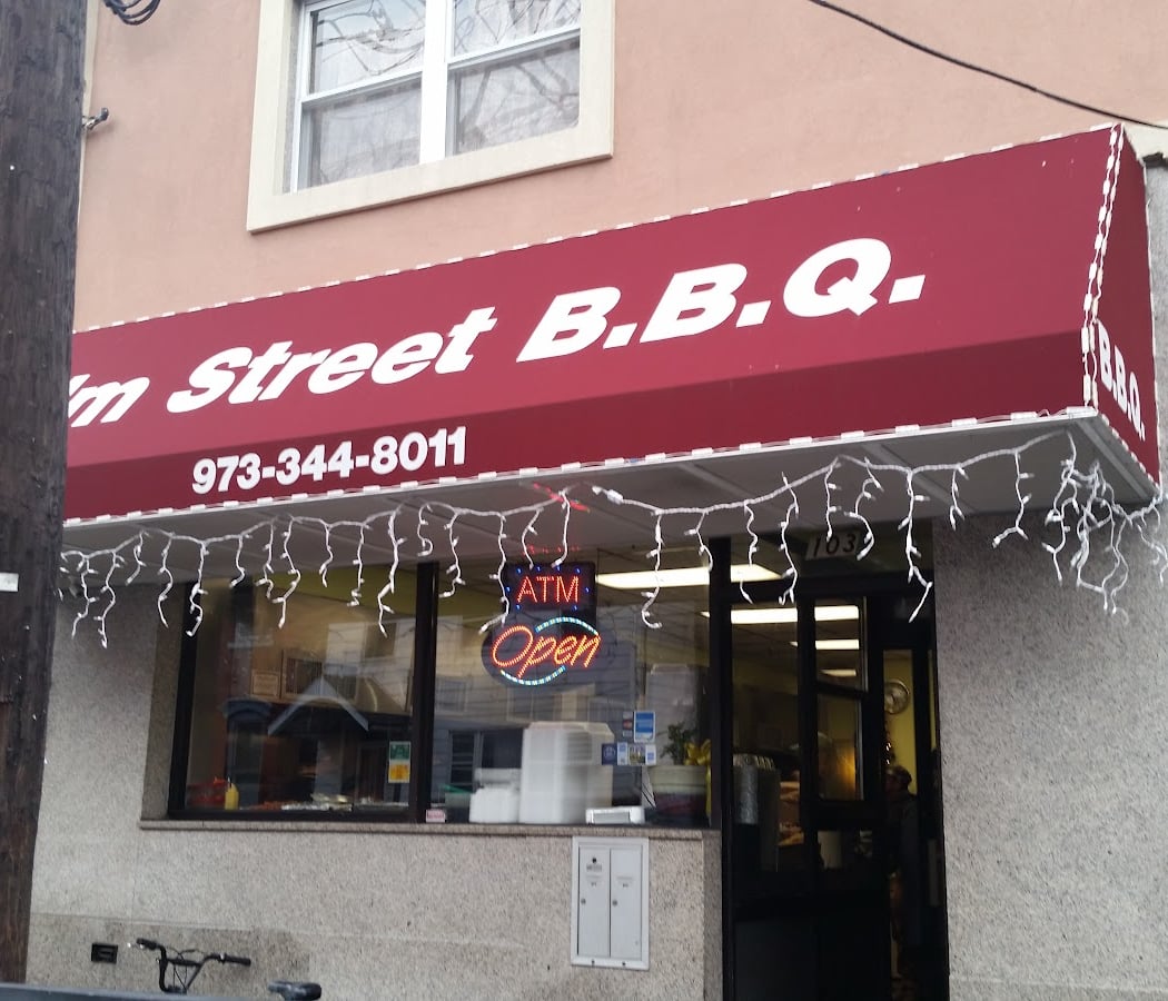 Elm Street Barbecue 2