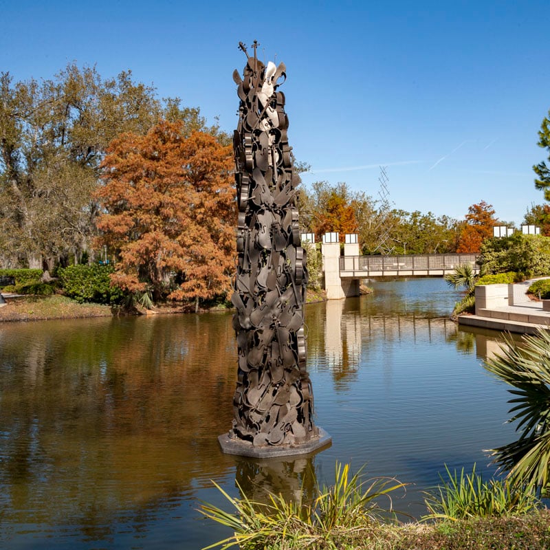 Public Tours in the Besthoff Sculpture Garden 3