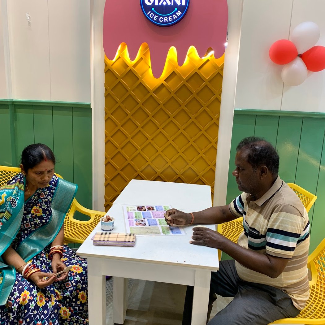 Giani Ice Cream 3
