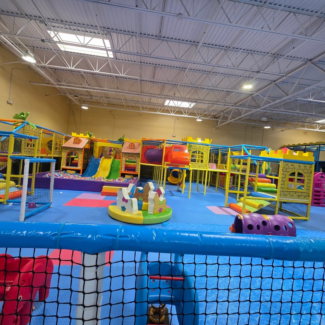Sky Sports Trampoline Park 3
