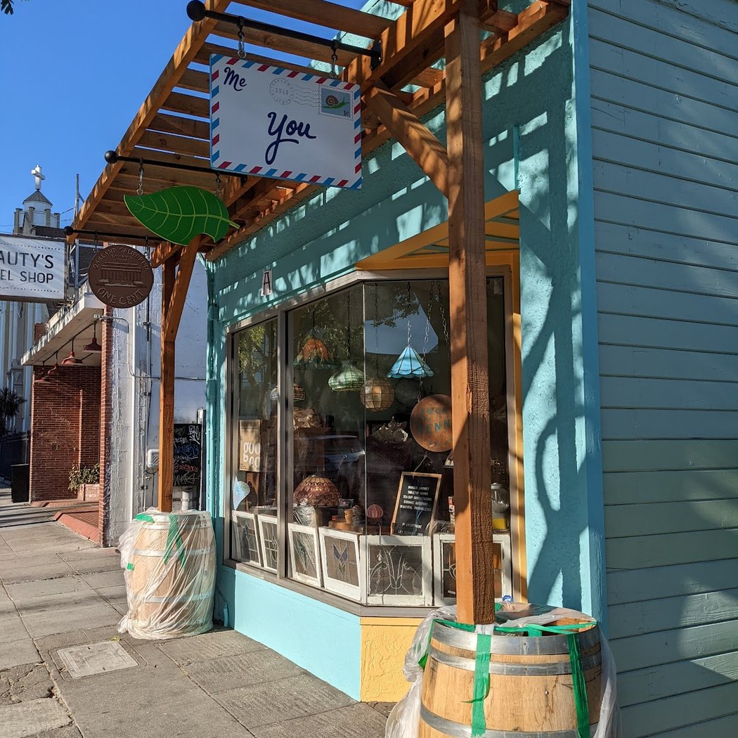 Lucky Penny Parlor 2