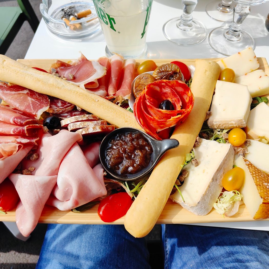 Le Petit Naples 1