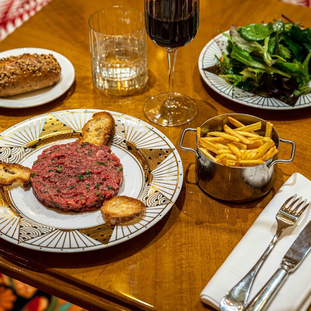 Le Boeuf sur le Toit 2