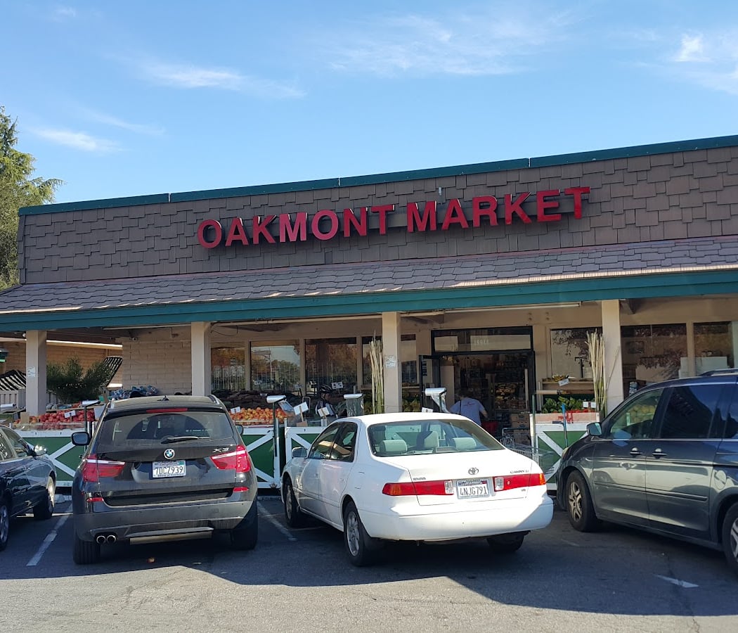 Oakmont Square 2