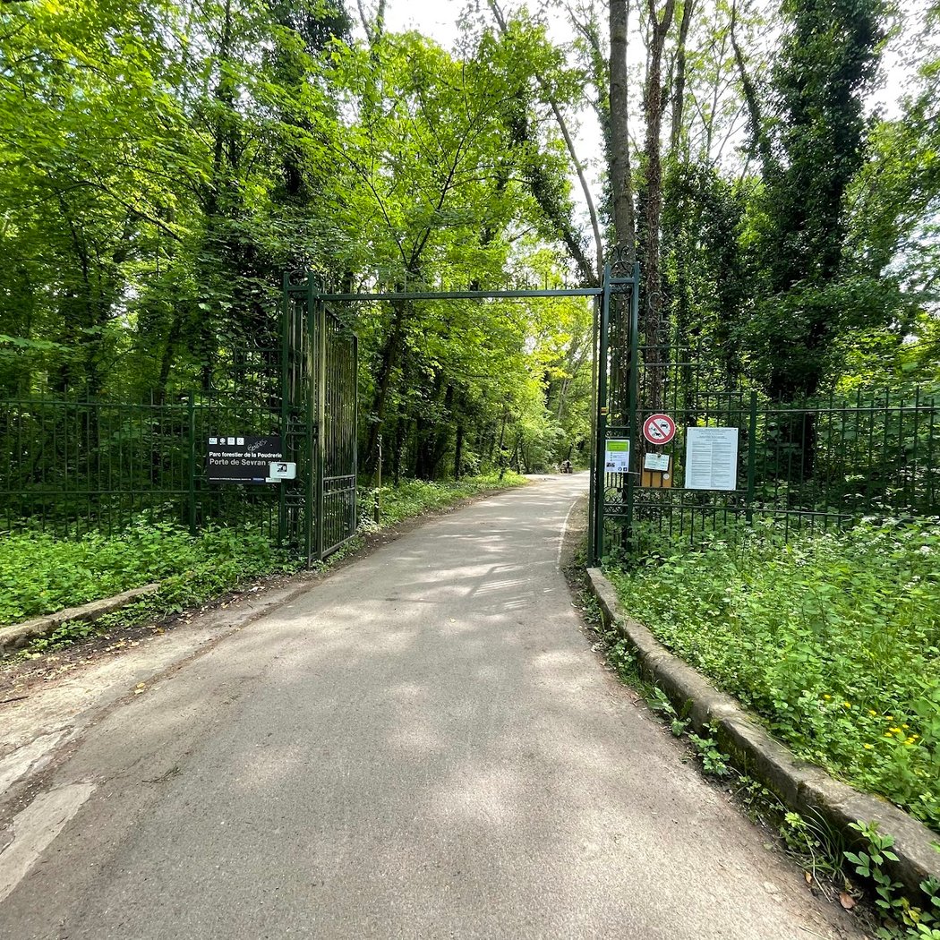 Entrée N°10 Porte de Sevran Sud _ Parc de la poudrerie de Sevran 3