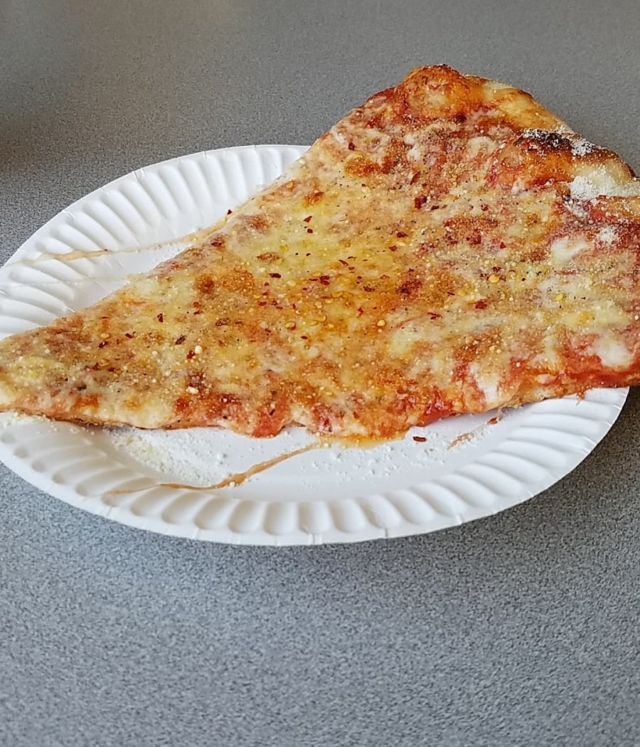Putnam Lake Pizza 3