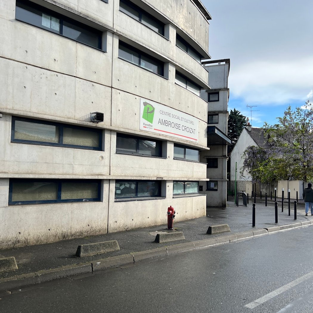 Pierrefitte Centre Social Et Culturel Ambroise Croizat 2