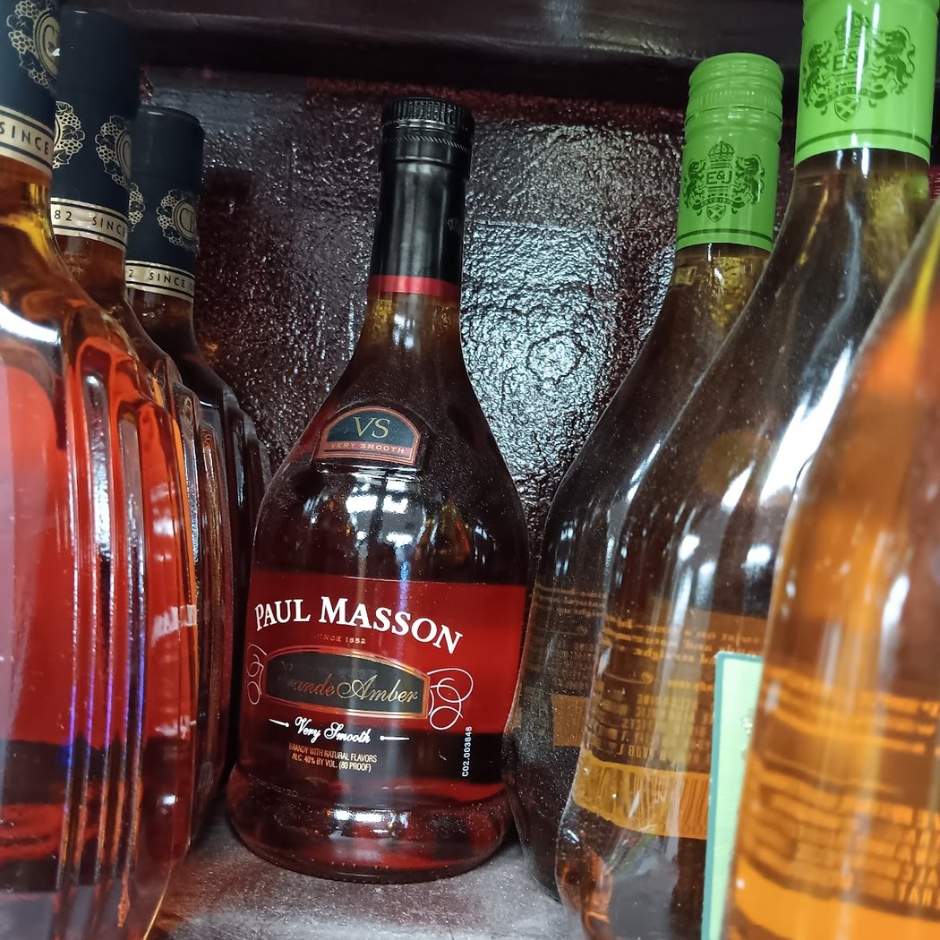 George's Liquor 1