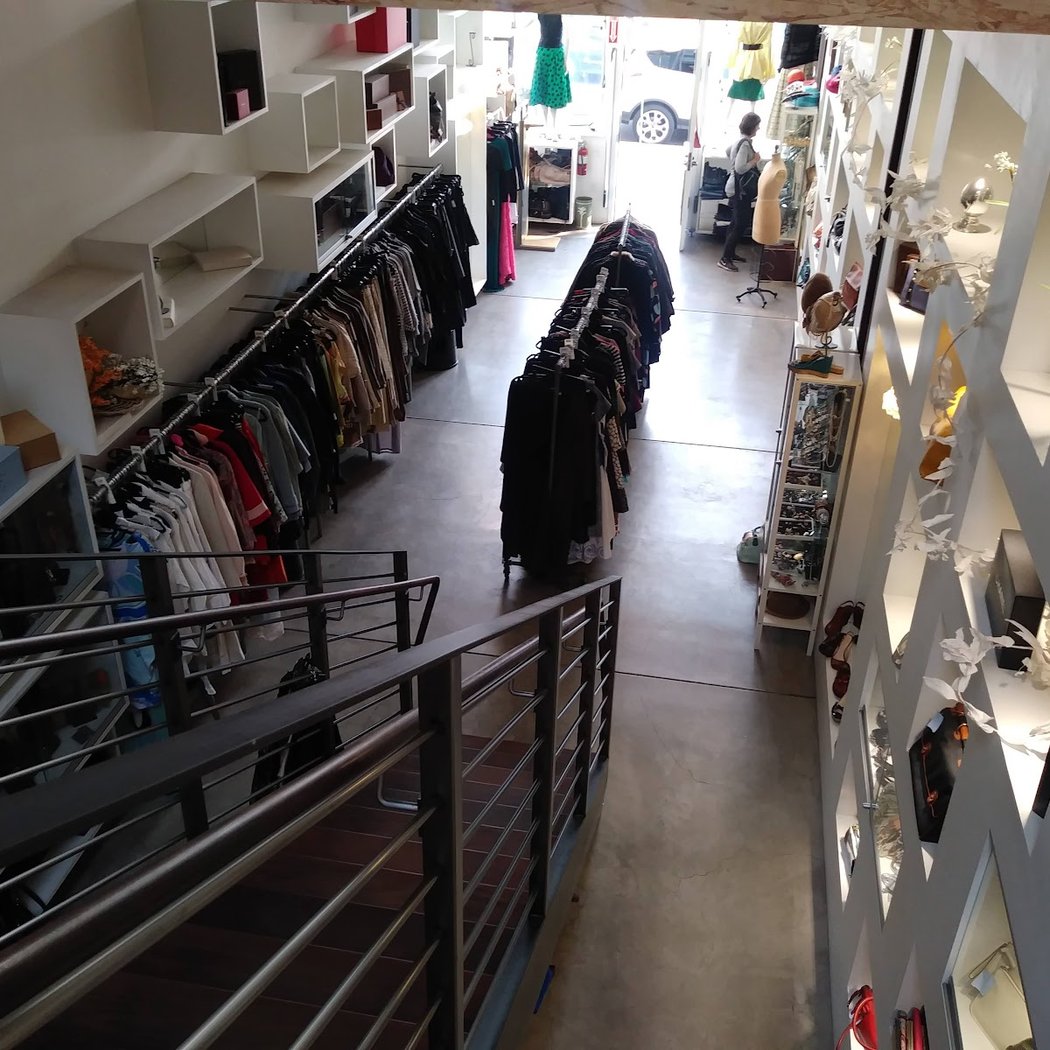 Labels Luxury Consignment 3