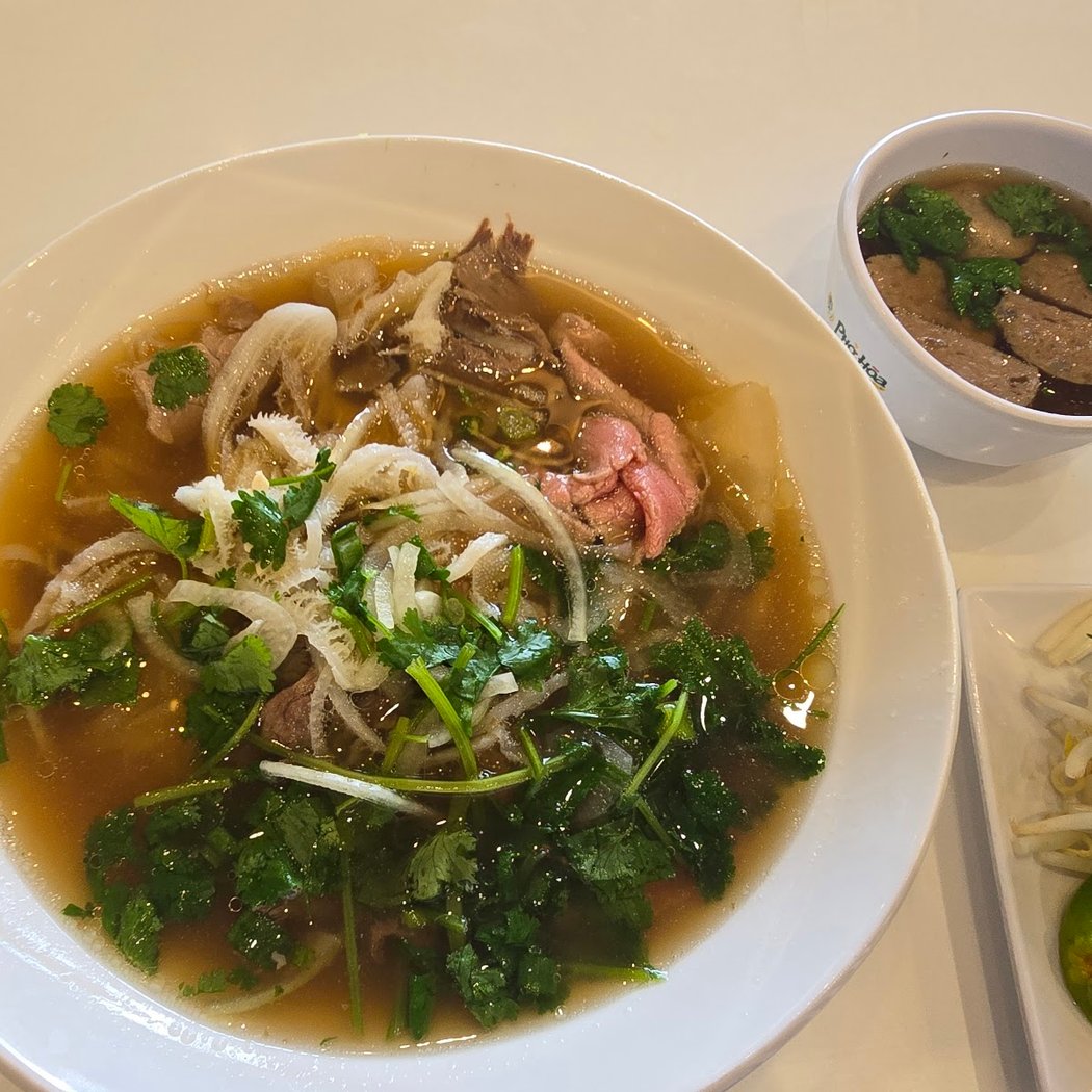 Pho Hoa & Jazen Tea - Mercado 3