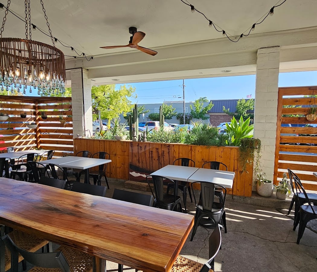 Maple Street Eatery 2