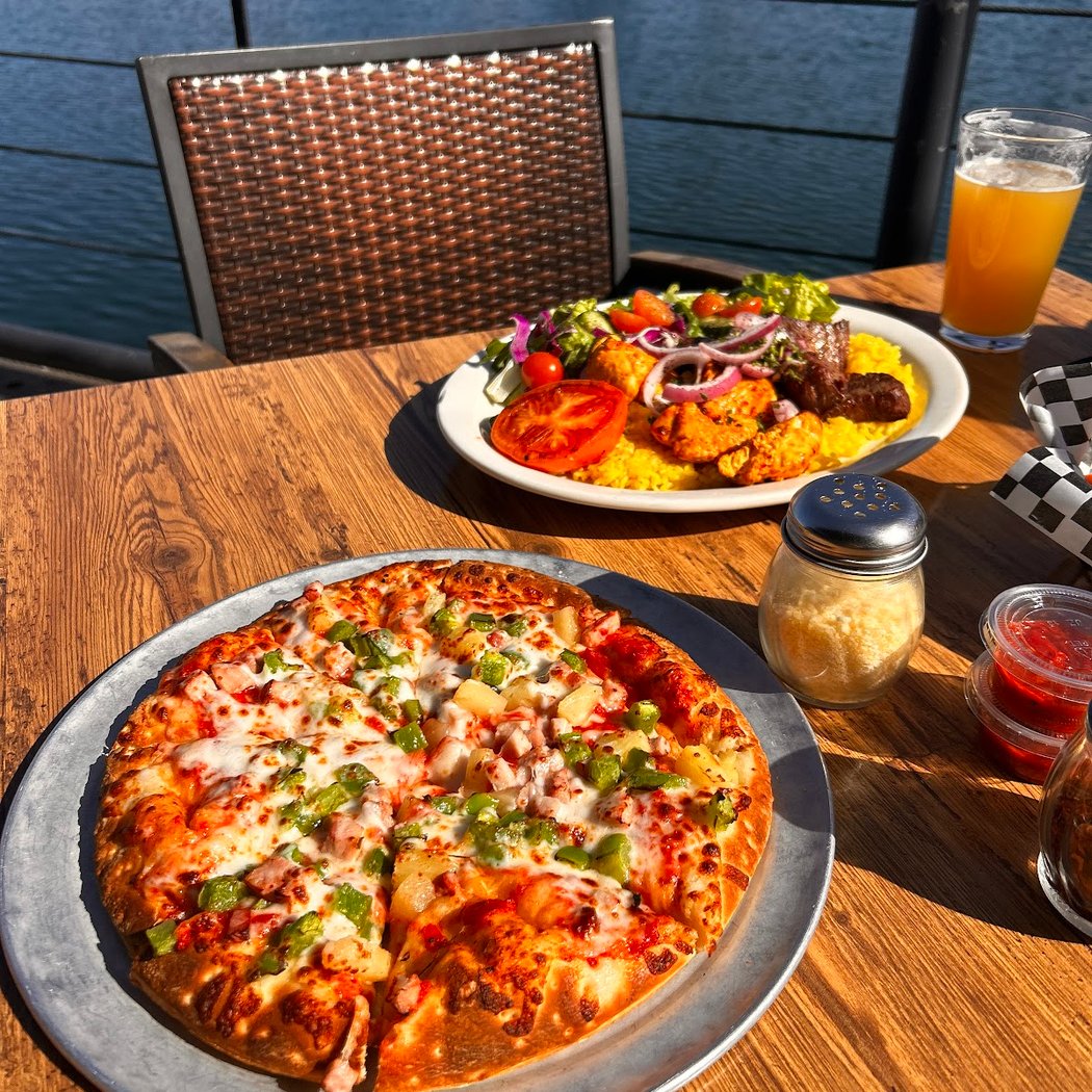 Waterfront Pizza 1