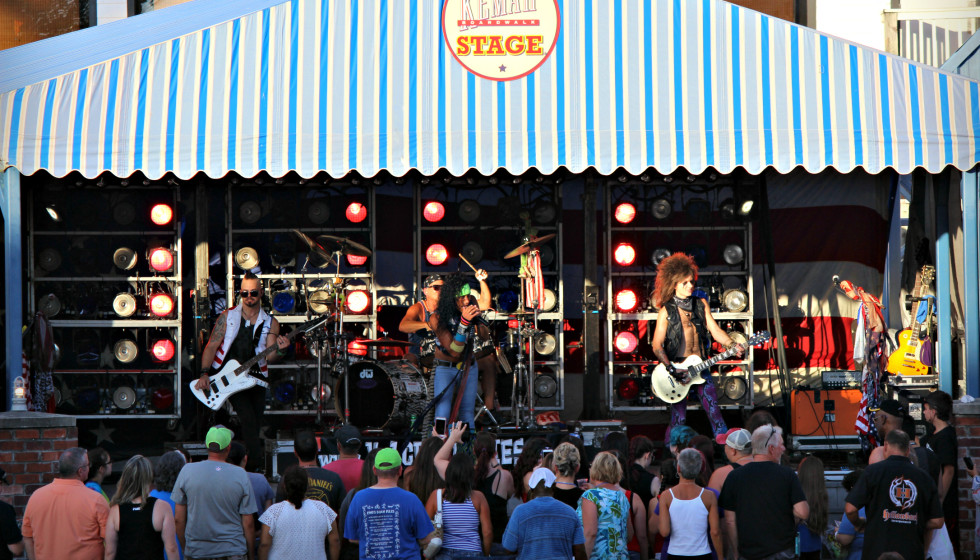 Boardwalk Live