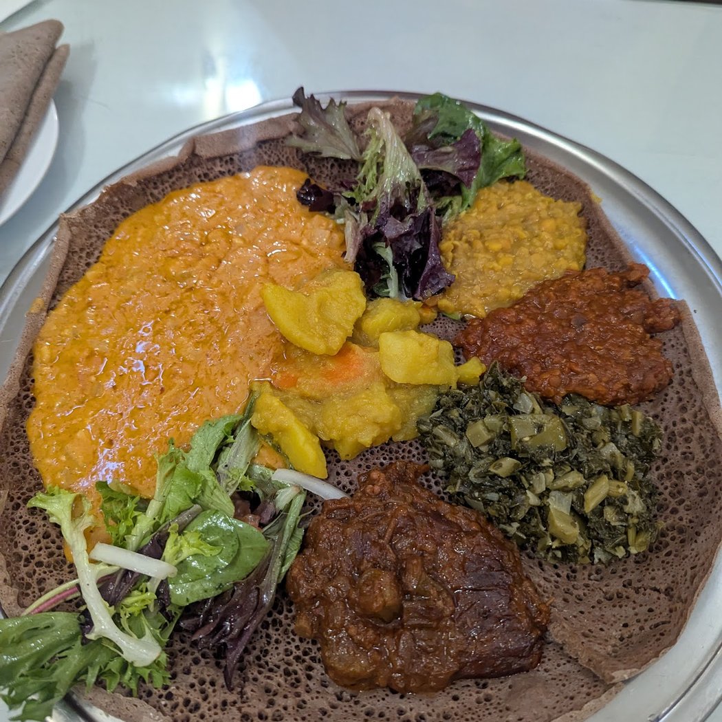 Red Sea Ethiopian & Eritrean Cuisine Restaurant 3