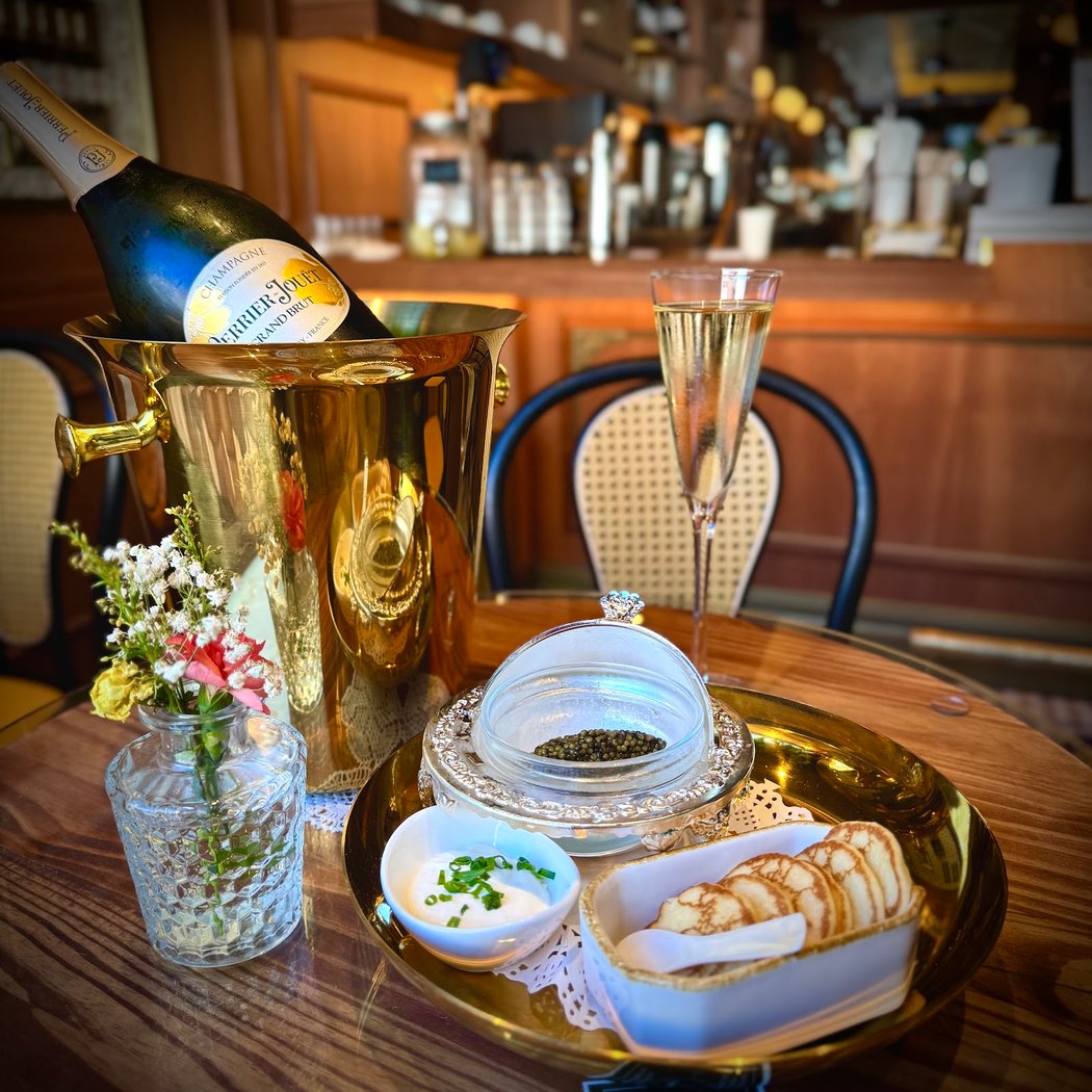 The C Cafe & Wine 1