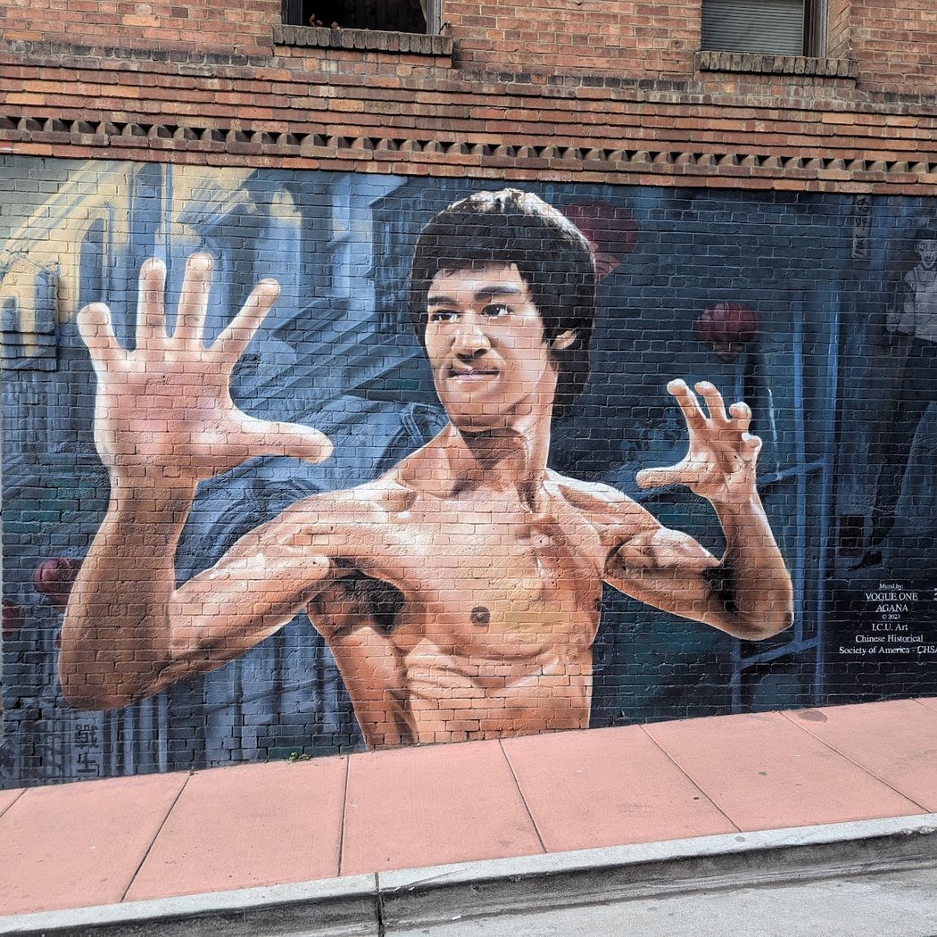 Bruce Lee mural 1