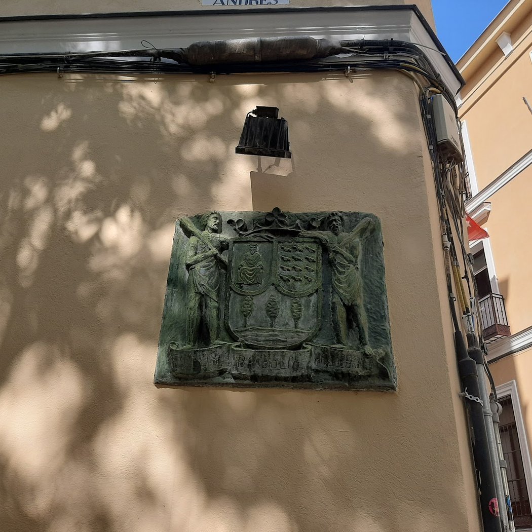 Escudo 2