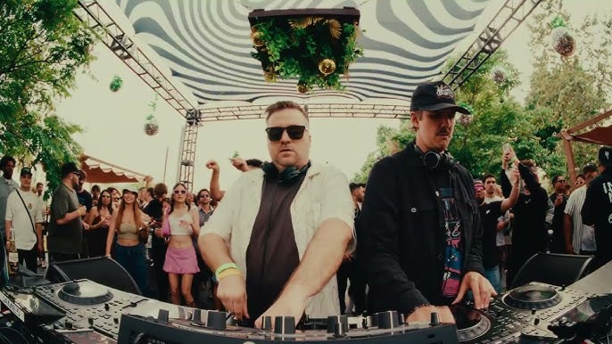 Walker & Royce 2