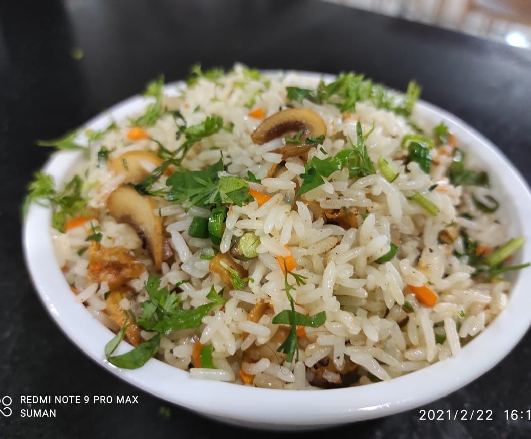 Pallavi Veg Restaurant (Authentic taste from Gulbarga) 3