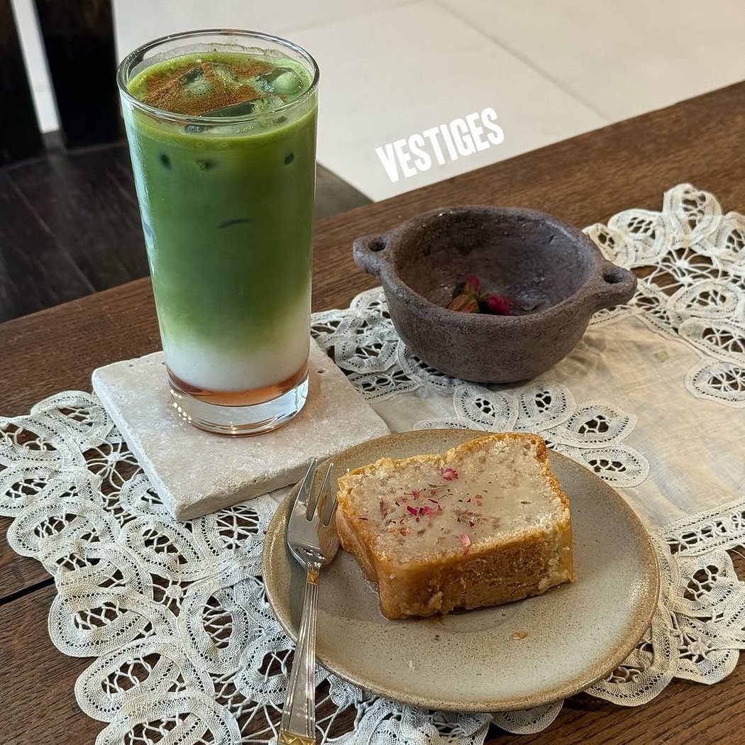 Vestiges 1